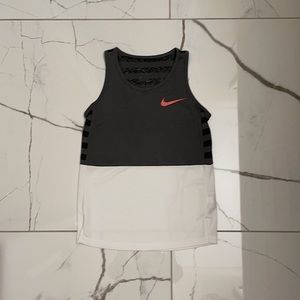 Nike Girls Racerback Tanktop